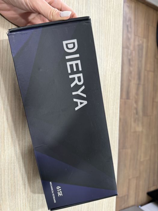 Mini tastatură mecanică pentru jocuri, DIERYA DK61SE, NOUA!!!