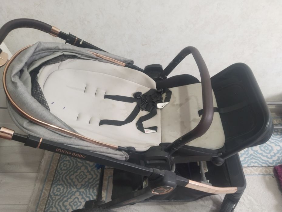 Коляска в идеальном состоянии
