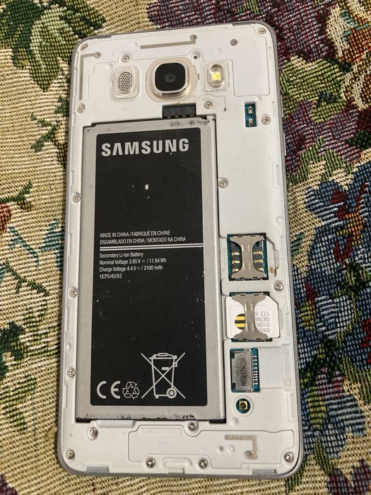Продам samsung galaxy g5