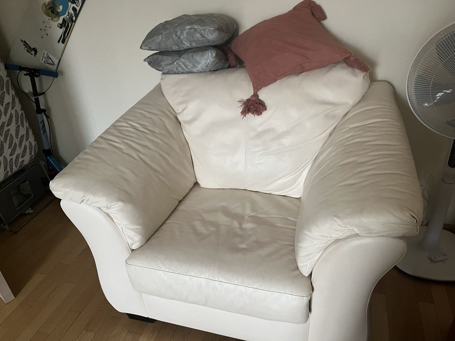 Canapea extensibila si fotoliu