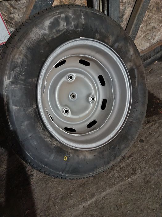 Roti jante anvelope Dacia 1300