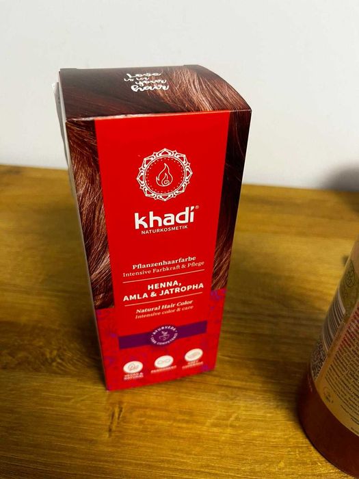 Vopsele de păr naturale