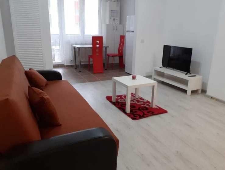 Дава се под наем Двустаен апартамент в Бургас, Възраждане - 65 кв.м за 408 € - Снимка #1