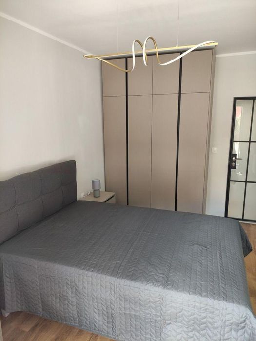 Двустаен апартамент в ж.к. Дружба 2.