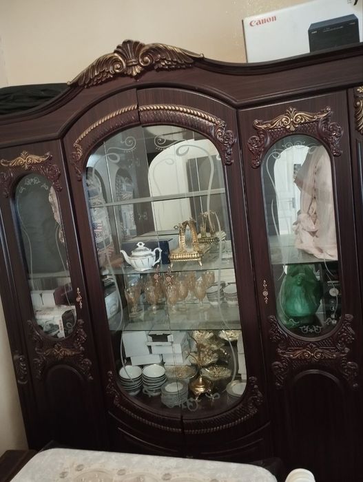 Продаётся стенка