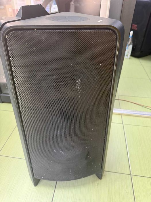 Dracula Amanet: Boxa Samsung MX-T50 500W Giga Party Audio Bluetooth - Bass Booster.