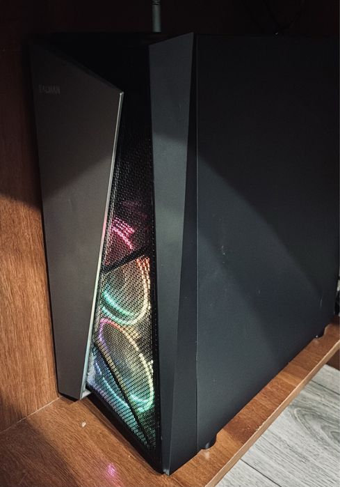 Настольные компьютеры