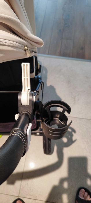 Bugaboo Cameleon 3 – с кош за новородено и аксесоари
