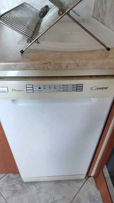 Тясна съдомиялна Candy Evo Space (45 см) – А+ енергиен клас