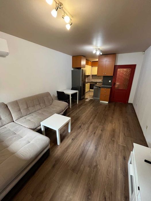 Дава се под наем Двустаен апартамент в София, Борово - 61 кв.м за 714 € - Снимка #2