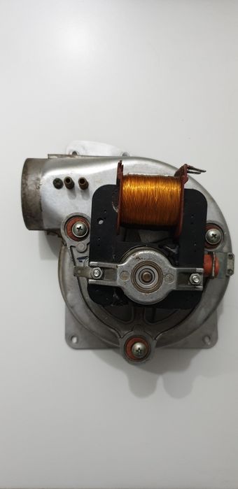 Ventilator Centrala termica Junkers Euroline ZW 23-2 AE 23 Model 2