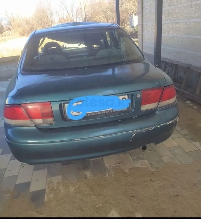 Срочно продам мазда кронус 1993г. 1.8 бензин.