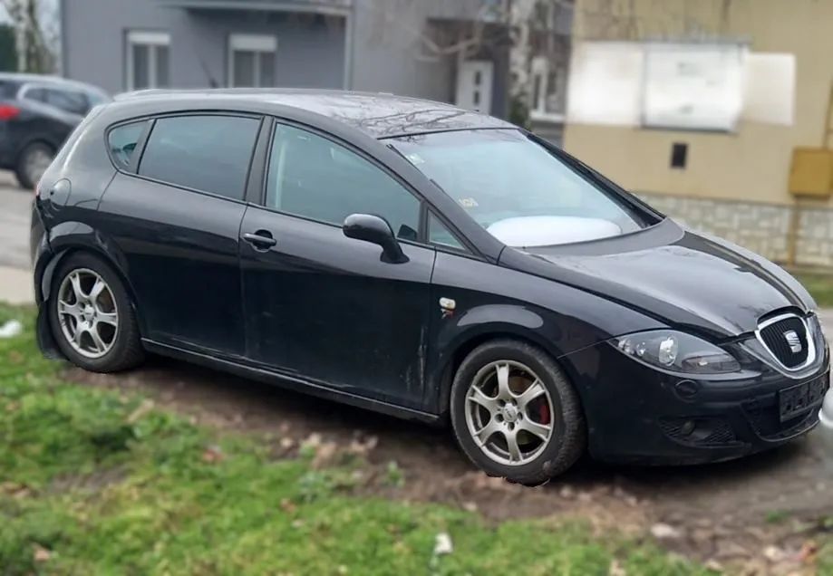 Dezmembrari / Dezmembrez SEAT LEON