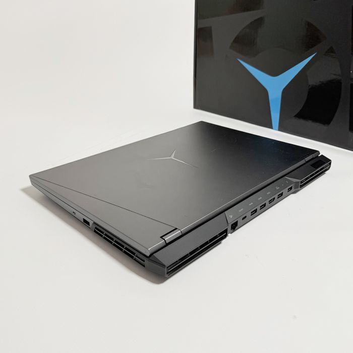 Lenovo Legion Pro 5/16” WQXGA 2.5K/Ryzen 7 5800H/RTX 3060 6GB/16GB/RGB