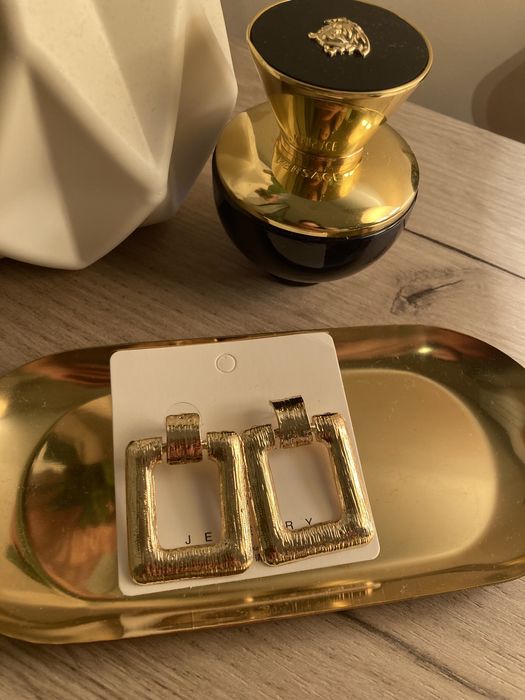 Дамски обеци