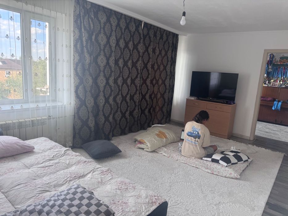 Продаю 3 комнатную квартиру