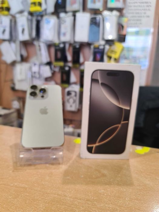 Iphone 16 Pro - 256Gb - Natural Titanium Factura, Garantie, Rate