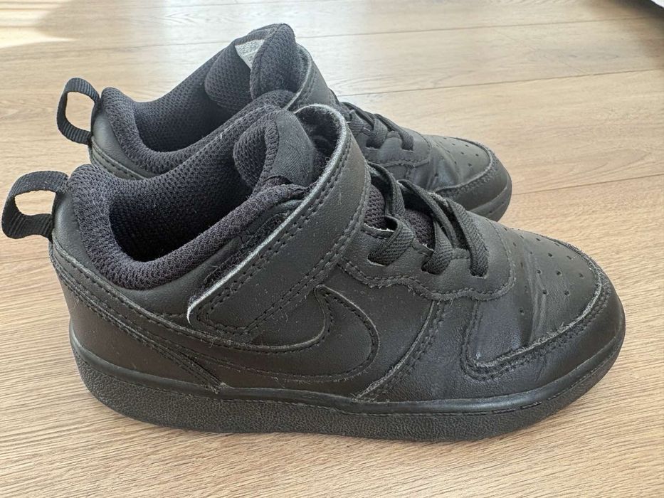 Маратонки nike 27