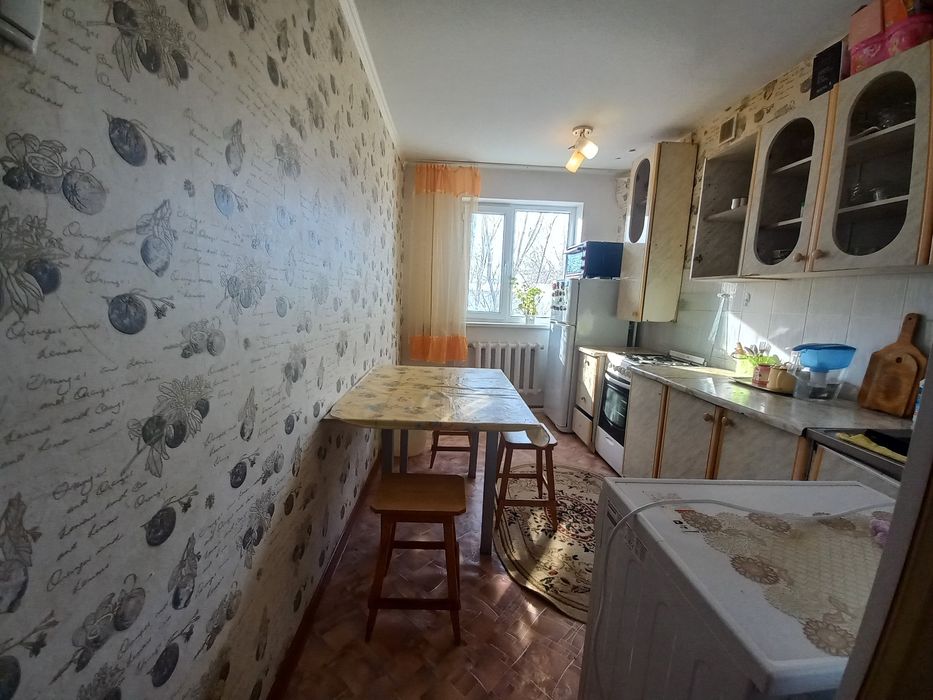 Продается  2-х комнатная квартира