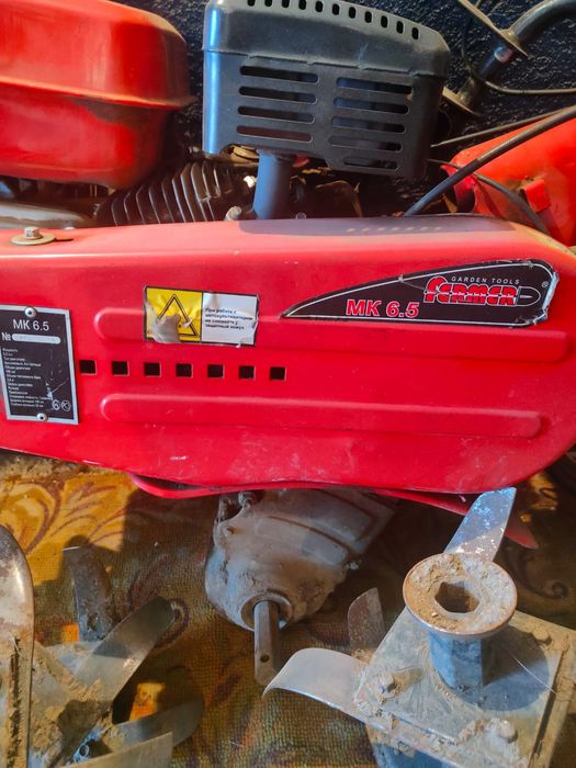 Продам мотоплуг ..