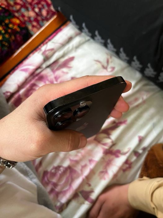 500 бераман...СРОЧНО!!! Iphone 14 pro max 256gb.