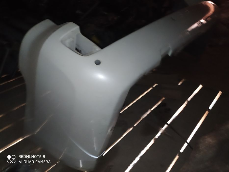 Бампер  ланкрузер 200