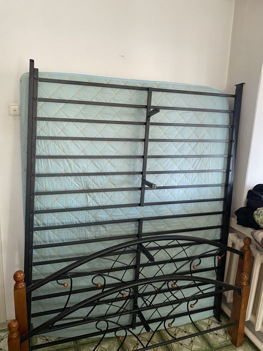 Кровать с матрасом в подарок