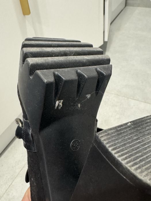 Туфли женские