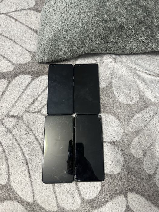 Vand lot telefoane oneplus pentru piese
