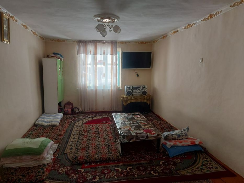 3 xonali kevartirga obmen 4 sotik uchastka 7 xonali