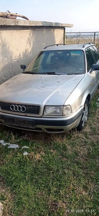 Автомобил за части цял