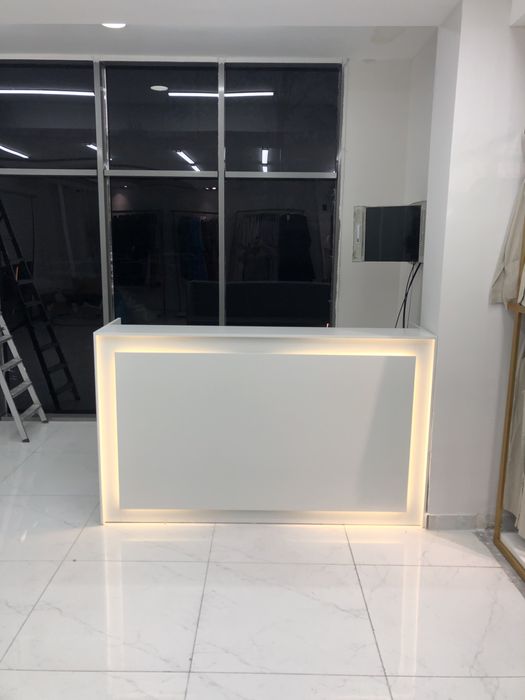 Ресепшн! /Resepshn! / Stol!/