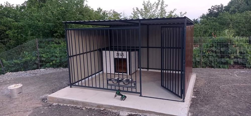 Țarc Padoc Caini Masive