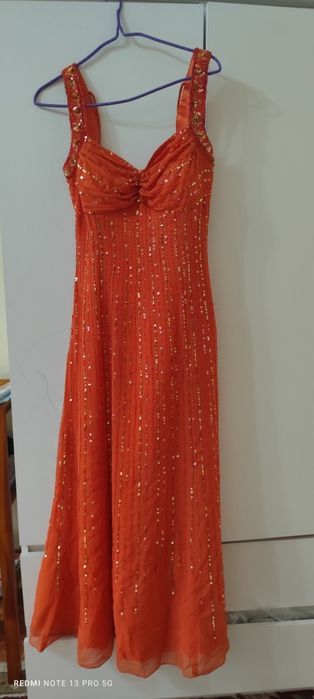 Продается платья