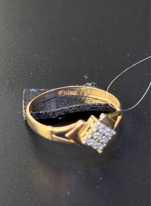 Золото 585  Кольцо Масса: 1.52