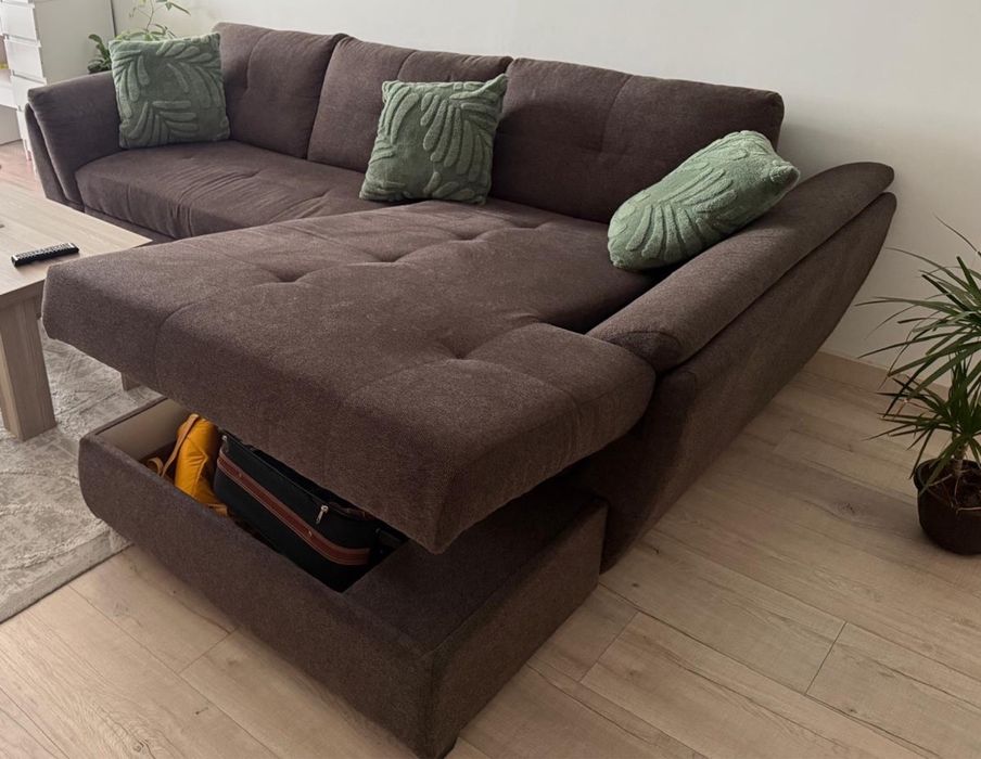 Coltar extensibil cu lada de depozitare