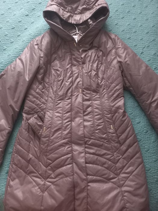 Продам демисезонную куртку