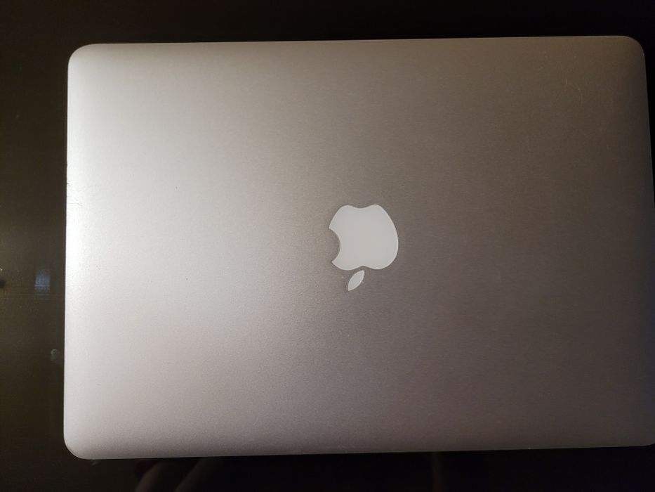 Macbook Air 2019 500GB Ram 8GB