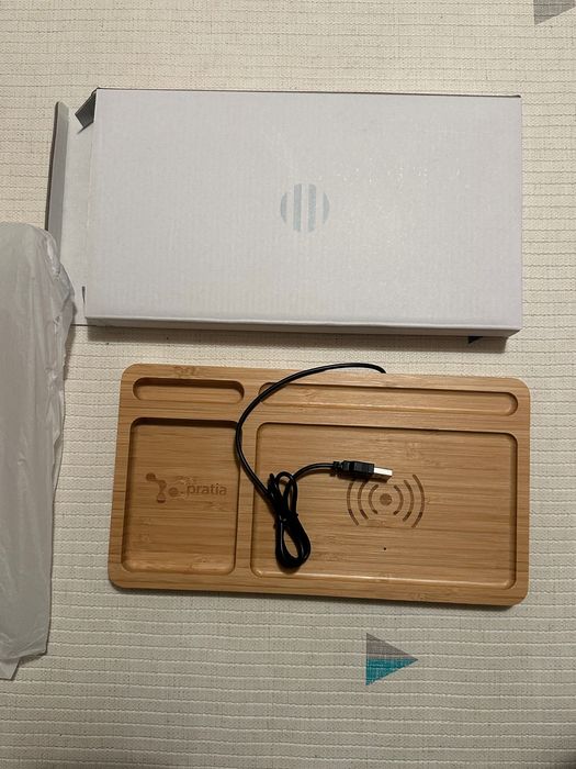 Зарядно от бамбуково дърво, безжично зарядно - реална цена 58 лв