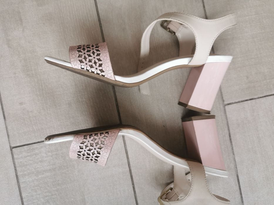 Sandale Epica măsura 37, ca noi