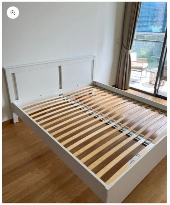 Продам кровать икея с матрасом