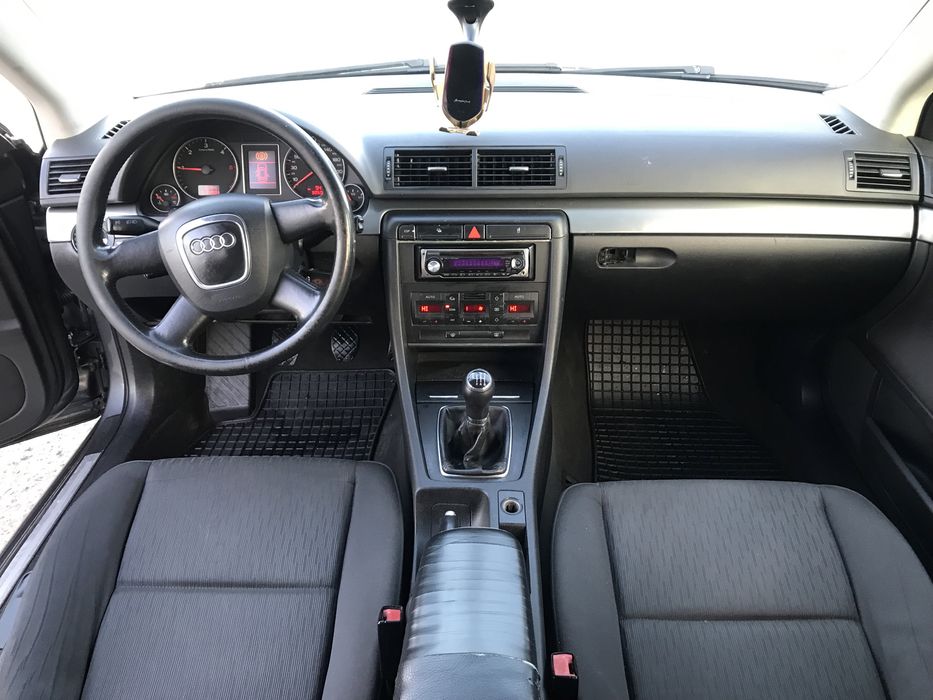 Audi A4 / Inm Ro / 3300 Euro