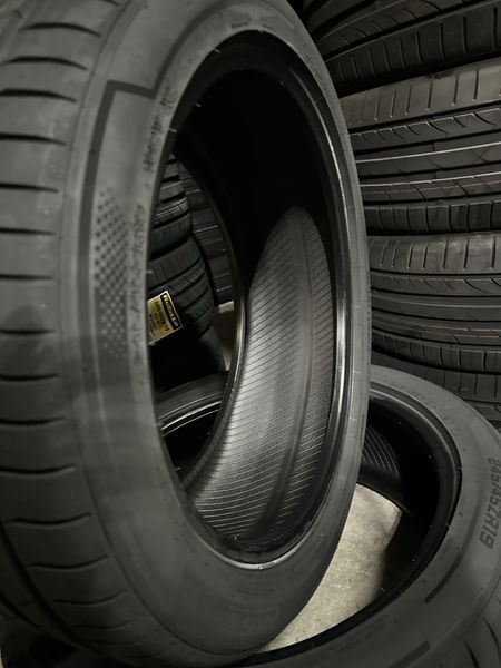 Нови летни гуми LANDSPIDER UHP 245/45R19 102Y XL БОРД 2454519