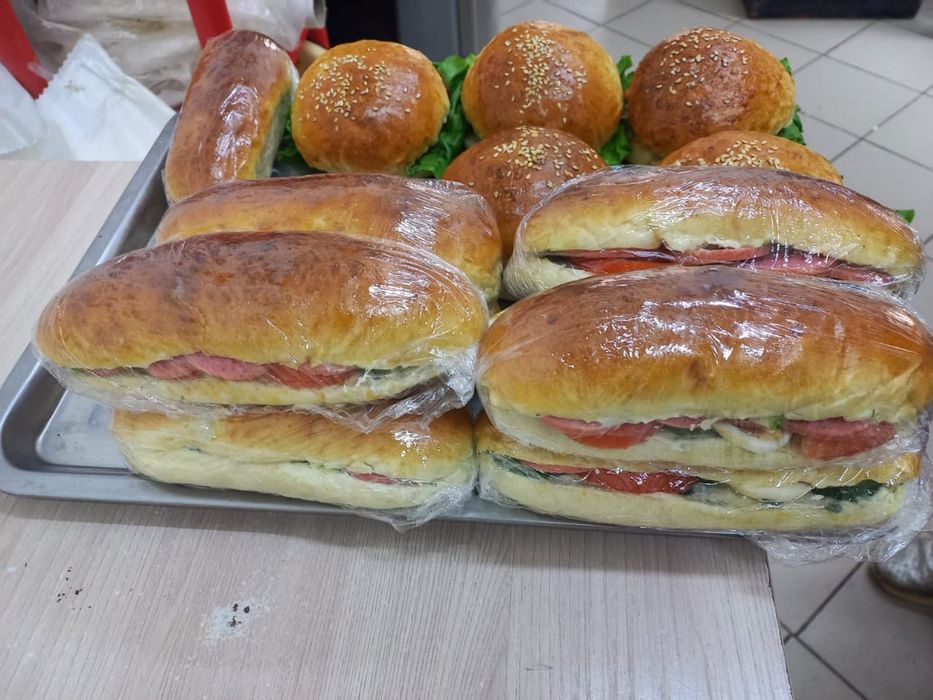 Пеку выпечку вкусную