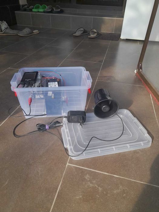 Vand chematoare electronica pt vanatoare prepelite