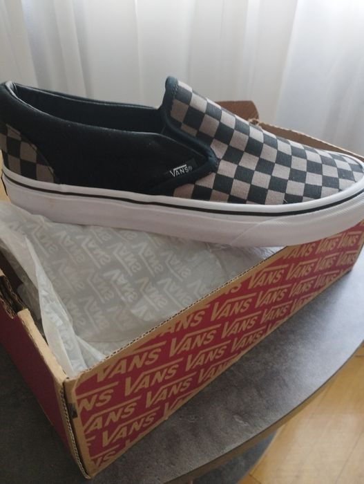 Продам кеды VANS