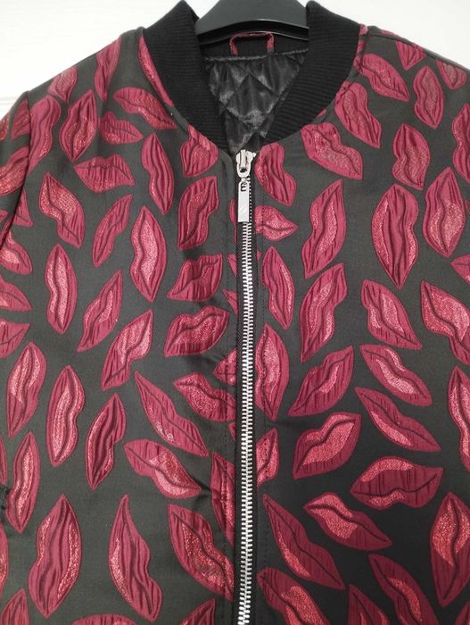 Женская курточка