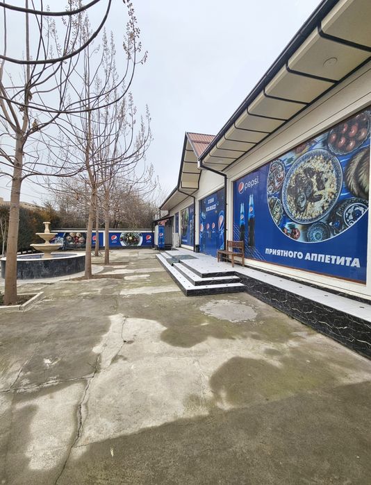 Продаётся действующее кафе в центре Кибрая.