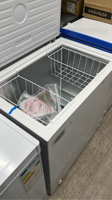 Продам морозильник