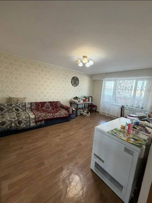 Продам квартиру в мкрн Сарыарка не дорого